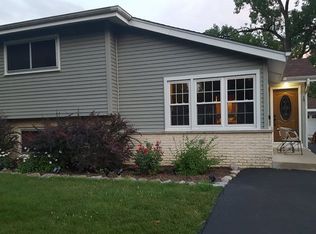 19 W Prairie Ave, Lombard, IL