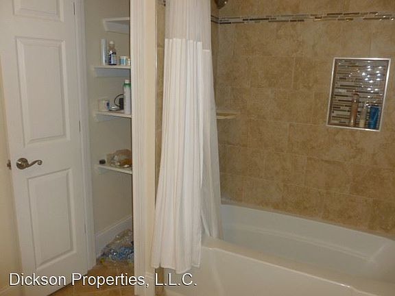 5th image of 2826 W Grace St APT 13