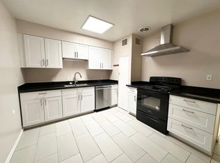 3233 E Sheridan St, Phoenix, AZ 85008