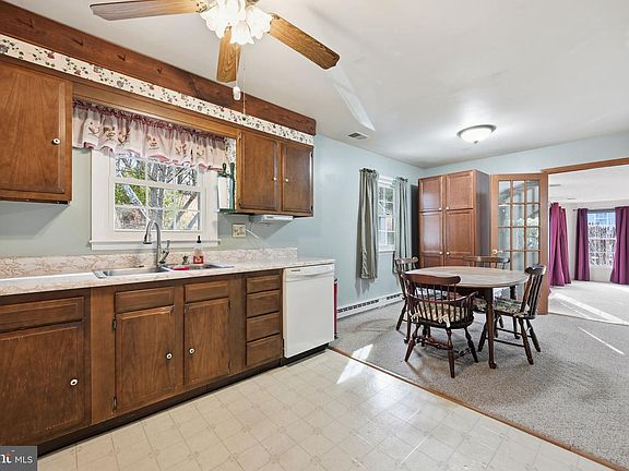 5th image of 2133 Mayberry Rd