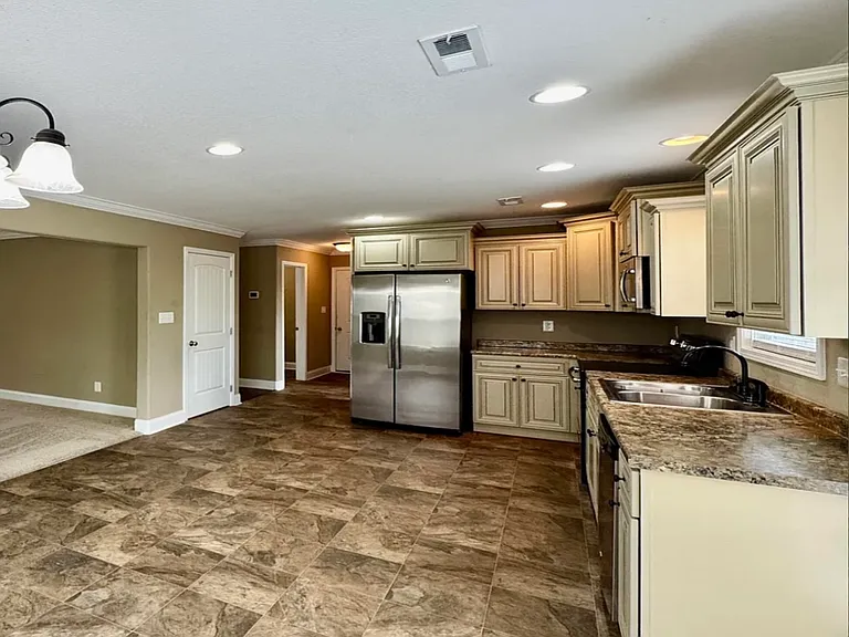 1203 Elsborn Ridge Rd — Photo 14
