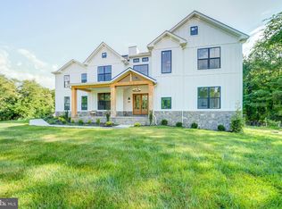 1143 Crofton Ln, Upperville, VA 20184