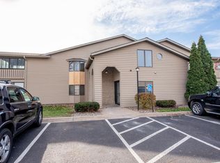 2600 75th St E APT 114, Inver Grove Heights, MN 55076