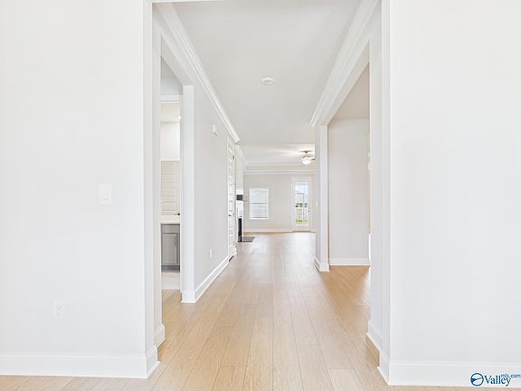 4th image of 22567 Donahue Dr