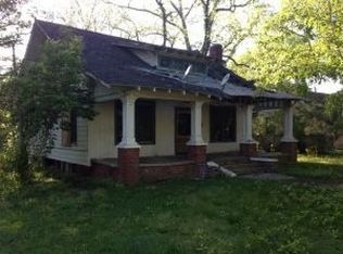 319 Stonewall St, West Point, MS 39773