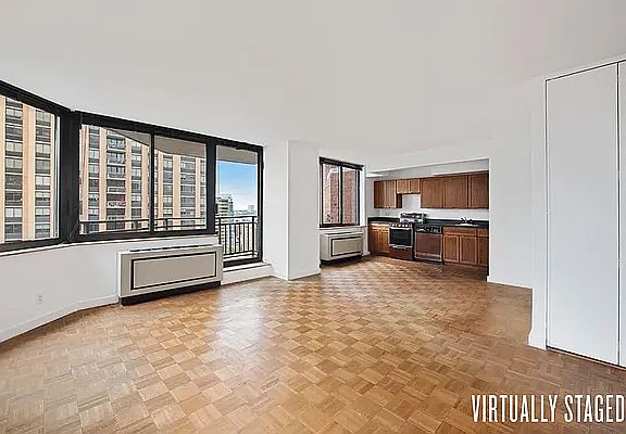 3rd image of 1991 Broadway APT 21C