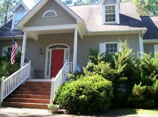 200 Waters Edge Rd, Greenwood, SC 29649