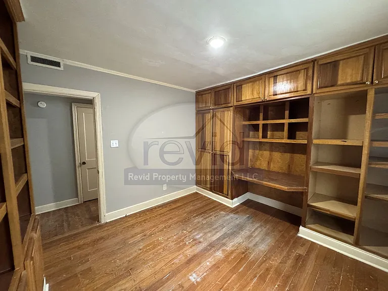 705 S Graham St — Photo 12