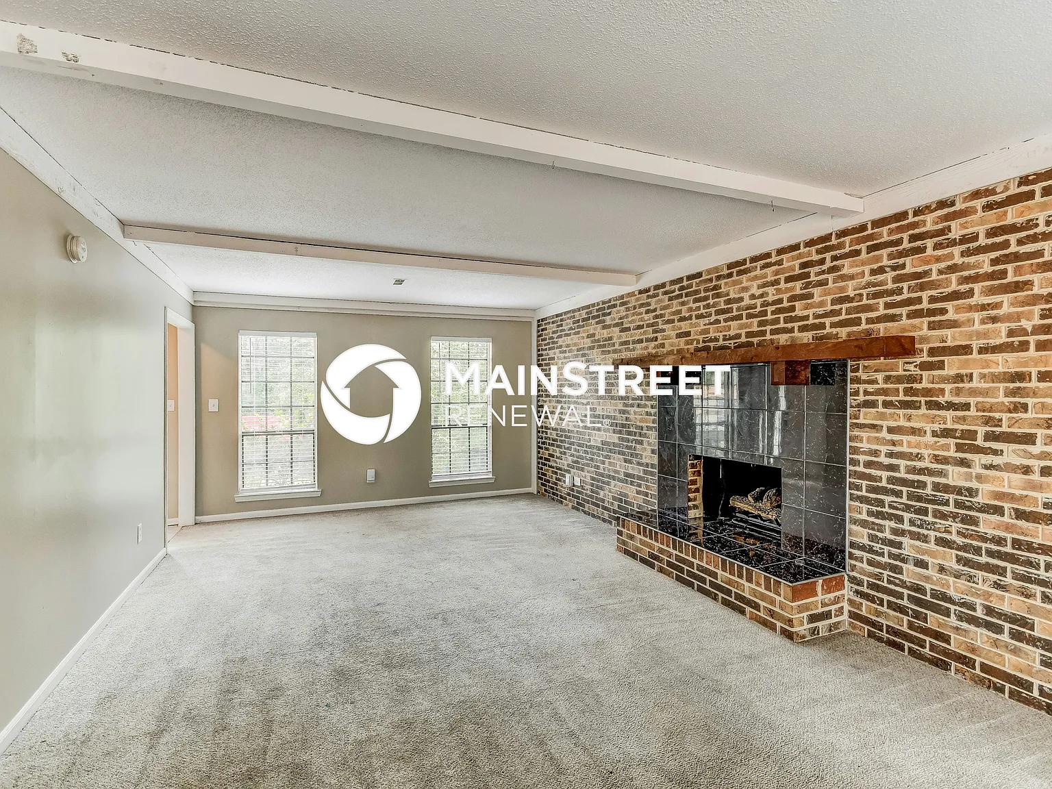 904 Pine Forest Circle — Photo 3
