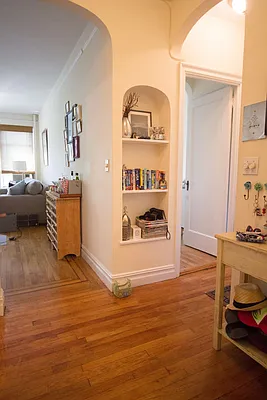 Rented by Earplay | media 18