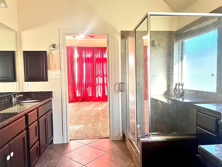 2801 Field Hollow Dr — Photo 9
