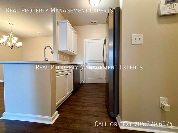 3rd image of 18711 Ruffner Dr Unit 1A