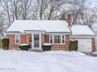 1239 Waverly Pl, Schenectady, NY 12308