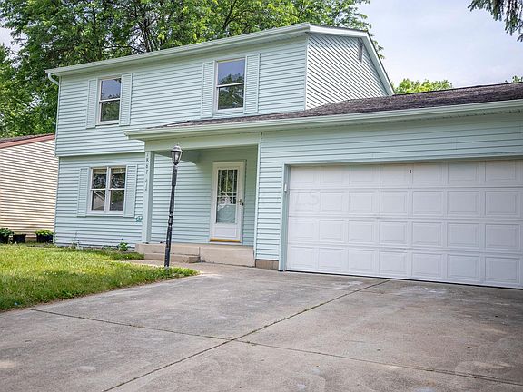 3rd image of 1887 Coghill Dr