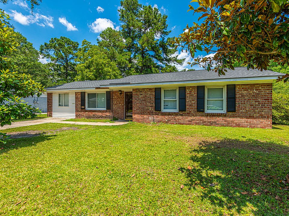 1st image of 4444 Garwood Dr