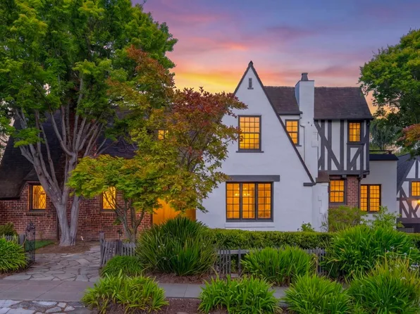 1087 Hubert Rd, Oakland, CA 94610