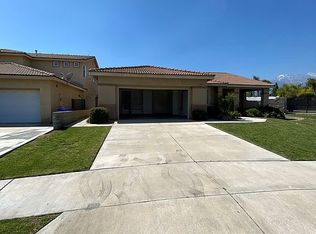6930 Plumrose St, Fontana, CA 92336