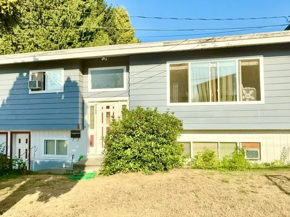 1746 Jackson St, Abbotsford, BC V2S 5R6