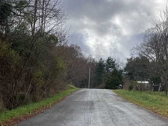 5th image of 5935 Baptist Hollow Rd