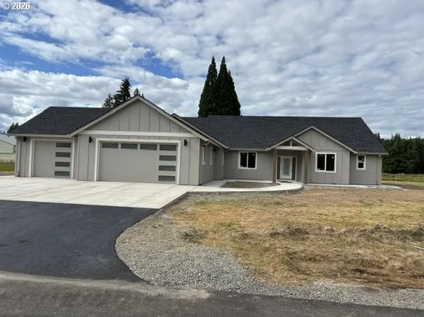 14111 S Kora Louise Ln, Mulino, OR 97042