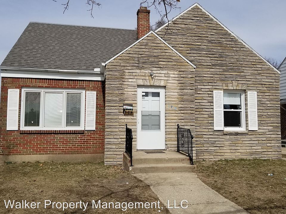 1st image of 2623 Custer Ave