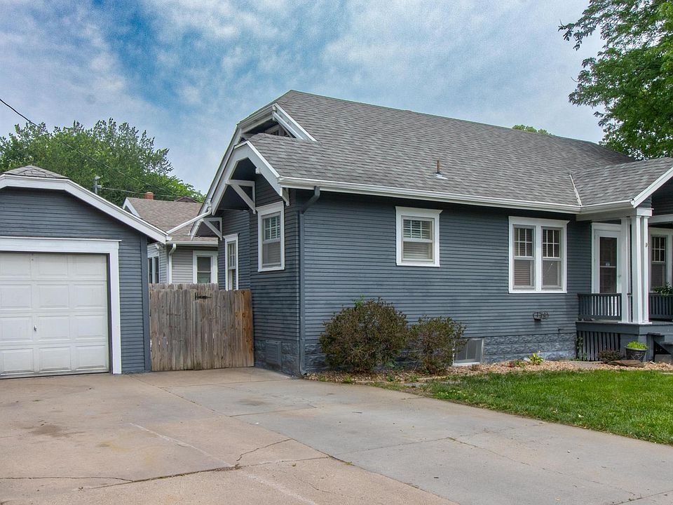 1st image of 2021 S 35th St