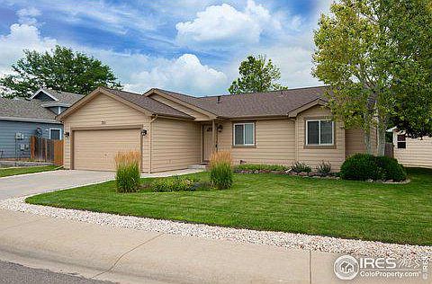 3rd image of 721 Kenosha Ct