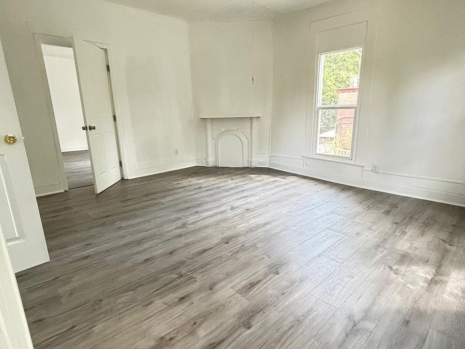 1st image of 1123 S Brook St #11428659