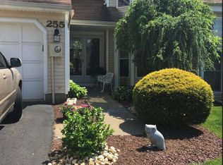 255 Daffodil Dr, Freehold, NJ 07728