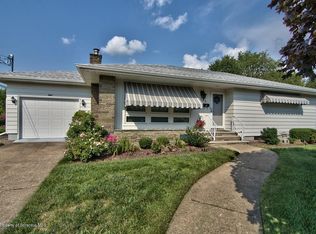 8 Butler St, Old Forge, PA 18518