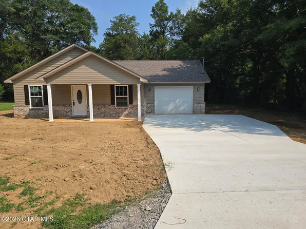 311 E Plum St, Columbus, MS 39702