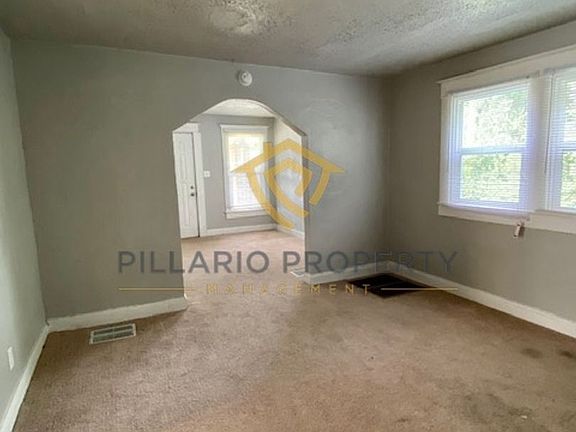 5th image of 3707 Caroline Ave