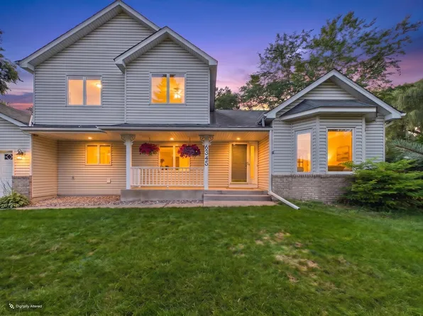6345 W Shadow Lake Dr, Lino Lakes, MN 55014
