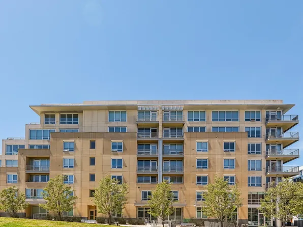 325 Berry St APT 725, San Francisco, CA 94158