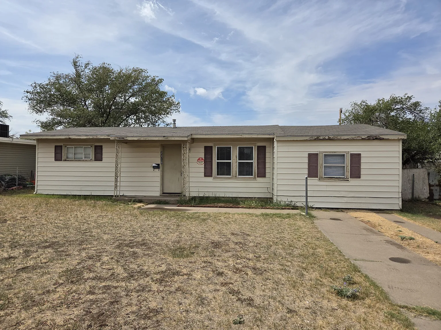 3 bed, 1098 sqft, $1,050 — Photo 1