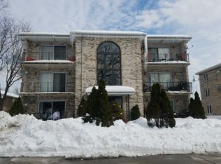 14431 Lamon Ave APT 2N, Midlothian, IL 60445