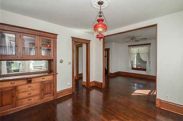 1st image of 619 Aldine St