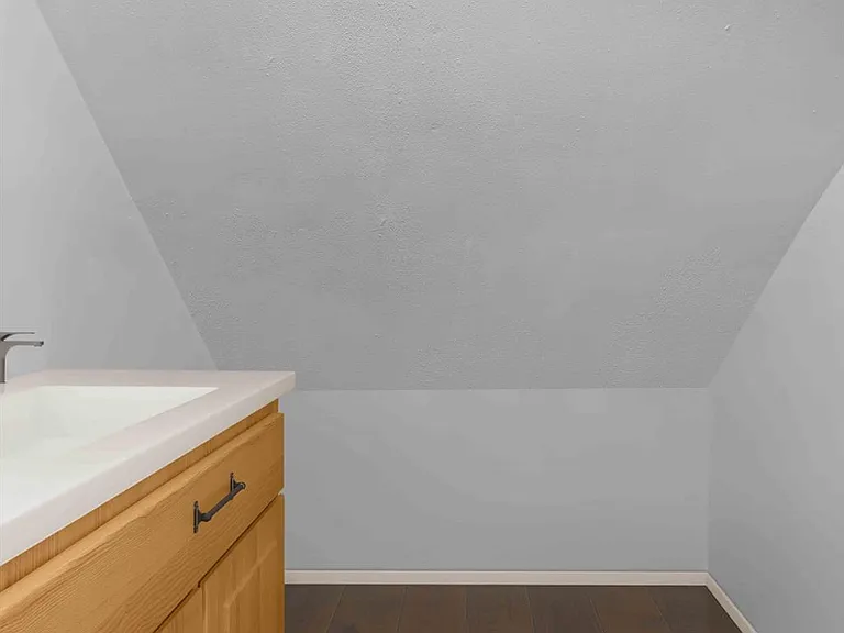 164 Washington St #4 — Photo 3