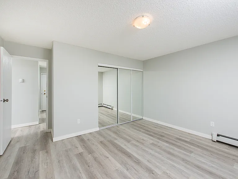 401 Kirkness Rd NW — Photo 8
