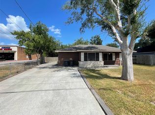 605 Tovrea Rd, Alvin, TX 77511