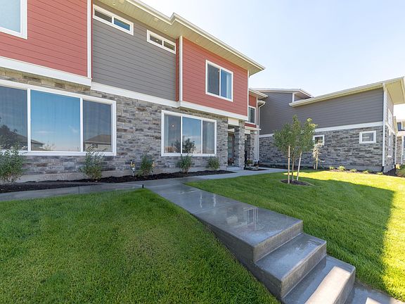 2nd image of 966 W Cyan Valley Way