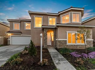 4441 W Langden Dr, Fresno, CA
