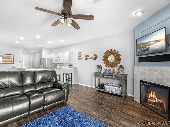 3rd image of 298 Cedar Heights Dr #3F