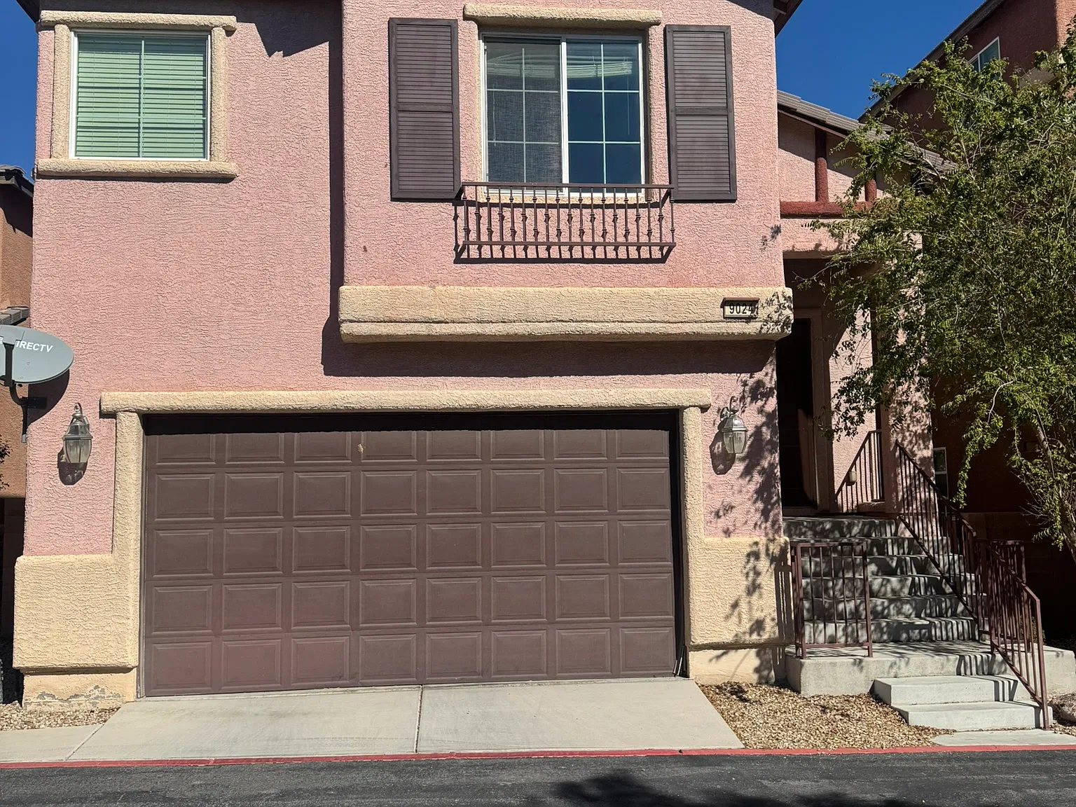 3 bed, 1620 sqft, $1,995 — Photo 1