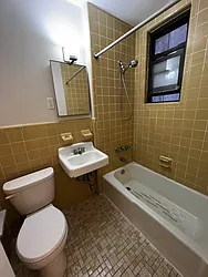 Rented by Salon Realty Corp