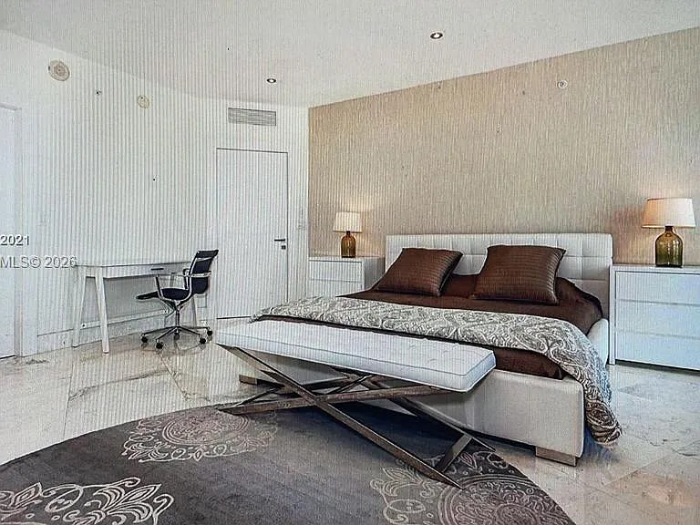 18201 Collins Ave #1101 — Photo 5