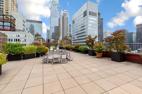 Sold by City Connections Realty | media 11