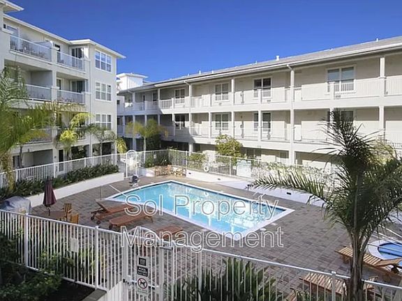 4th image of 2030 N Pacific Ave #Br2-240