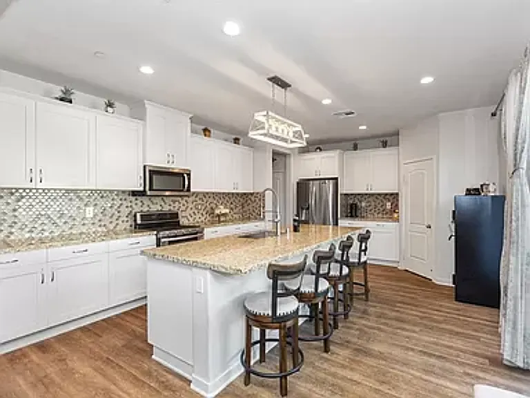 4260 Calle Del Vis — Photo 7