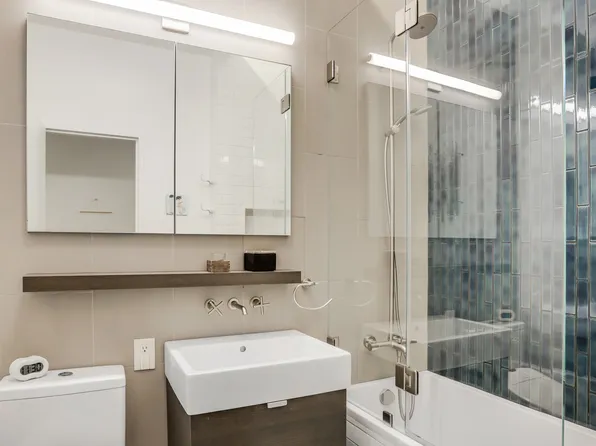 310 East 46th Street image 8 of 9